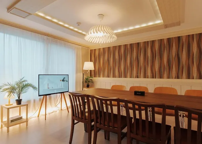Apartment Big Group 3br 2bt 20m To Gangnam & Hongdae Direct Seoul