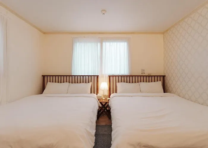 Big Group 3br 2bt 20m To Gangnam & Hongdae Direct Apartment *