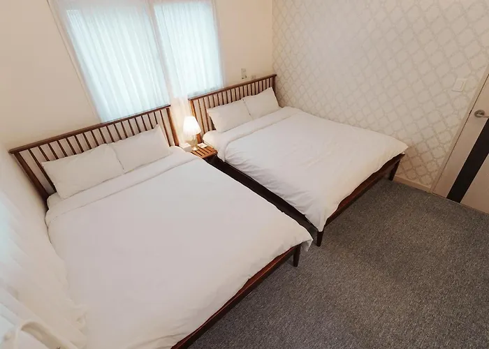 Big Group 3br 2bt 20m To Gangnam & Hongdae Direct Apartment